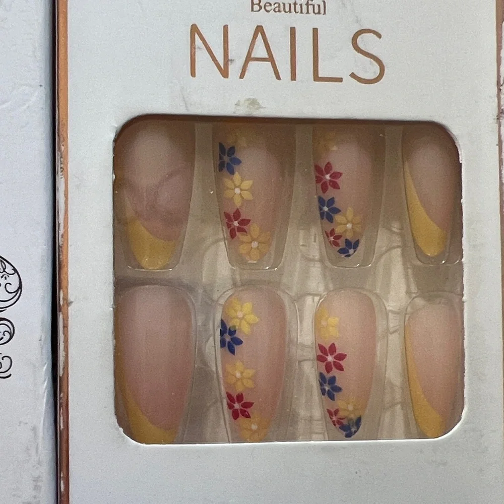Colorful False Nail Set - Picture 3 of 6